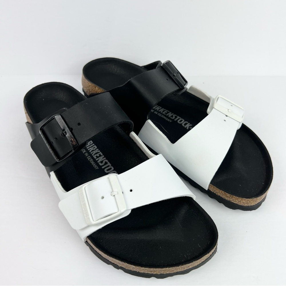 Birkenstock Arizona Split in Black and White